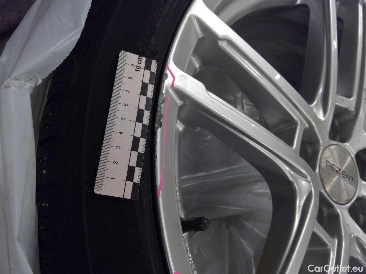  Volvo  V60  T6 350 Ins.Ex.Rec. AWD Aut #6