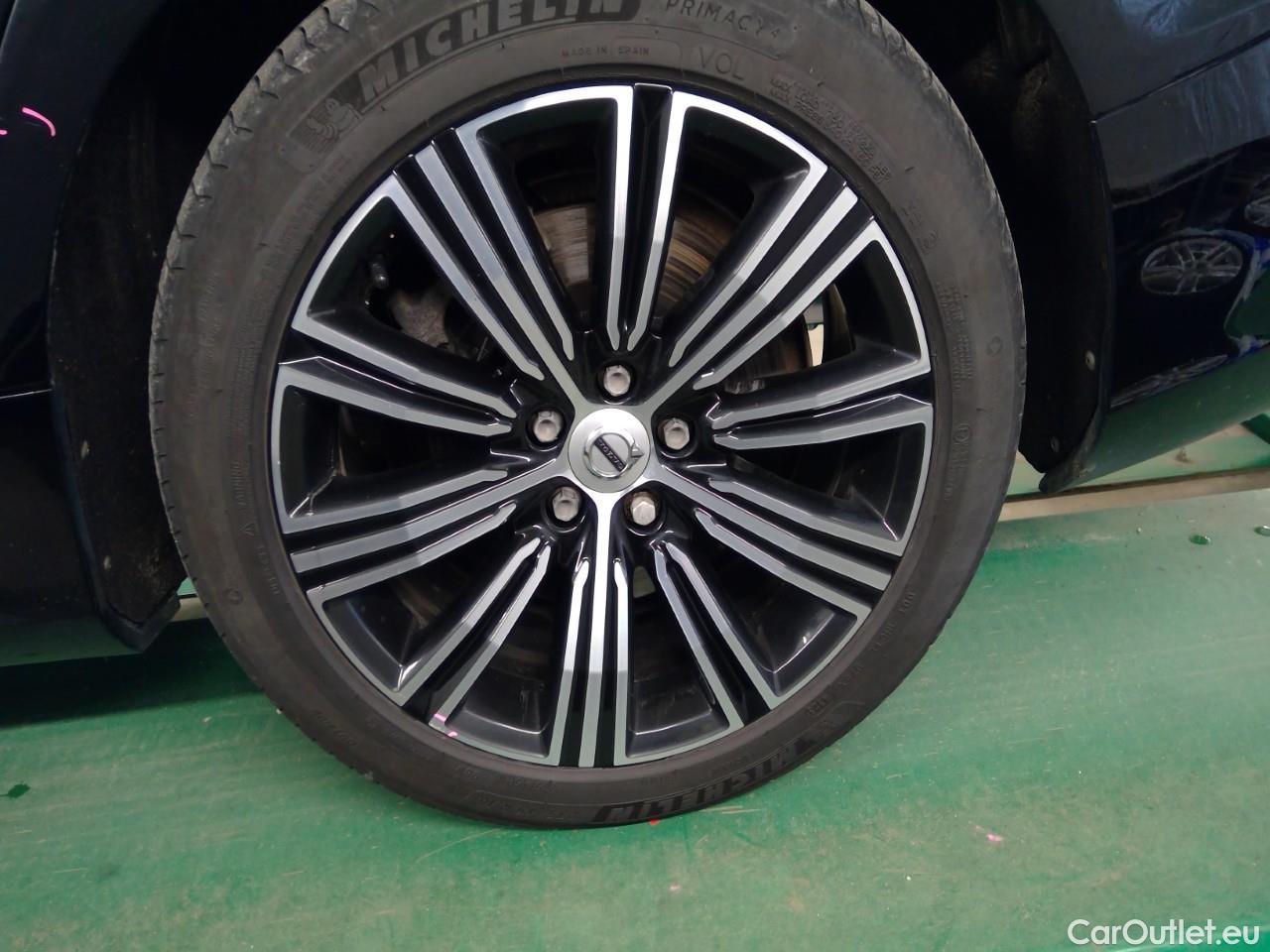  Volvo  V60  T6 350 Ins.Ex.Rec. AWD Aut #17