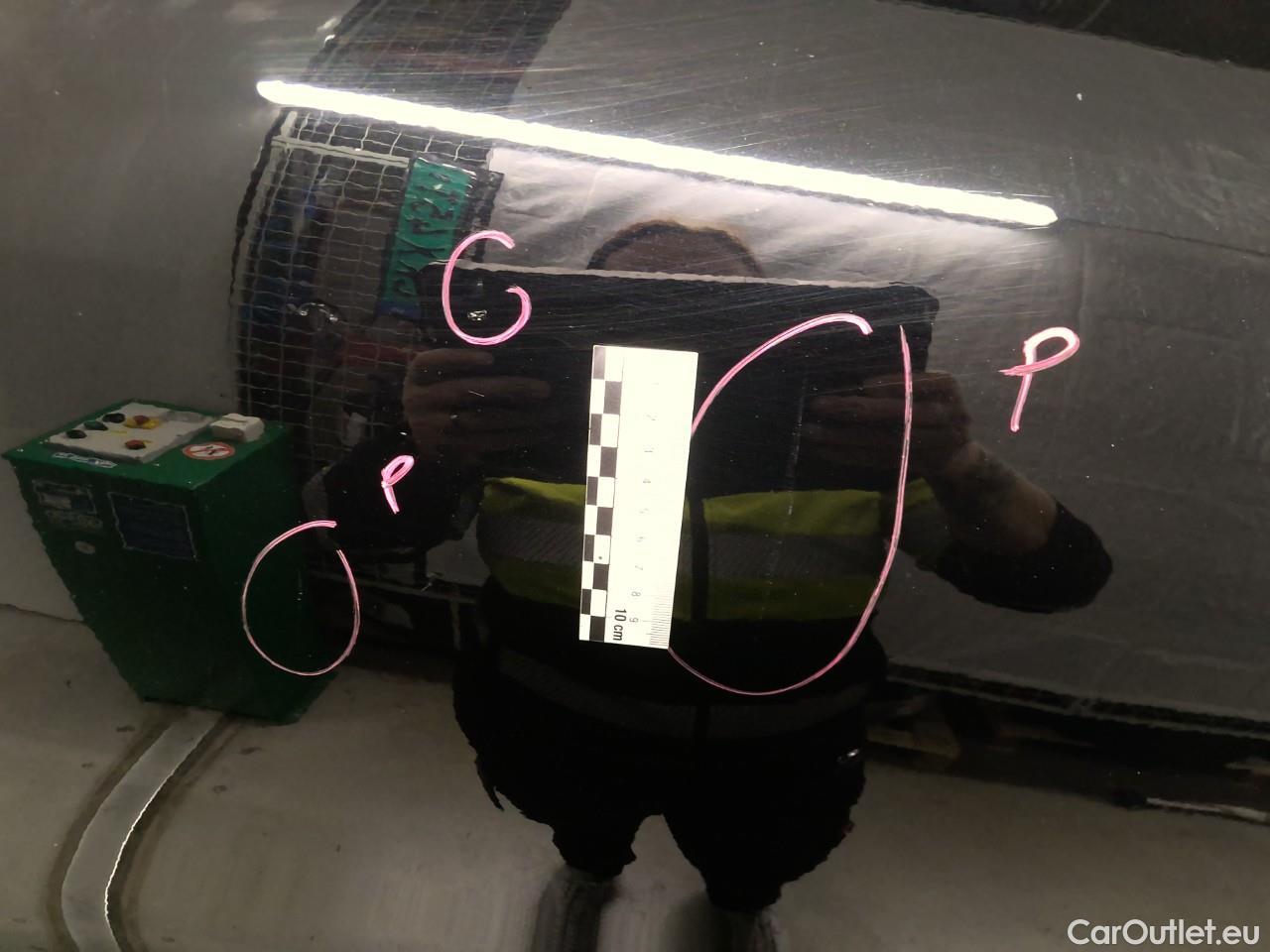  Volvo  V90  T6 350 Cor.Ed.Rec. AWD Aut #29