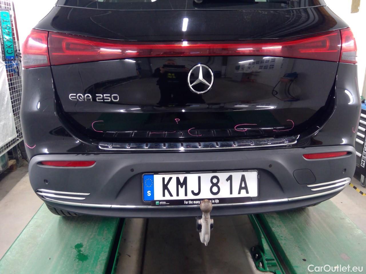  Mercedes  EQA  250 SE Edition Aut #17