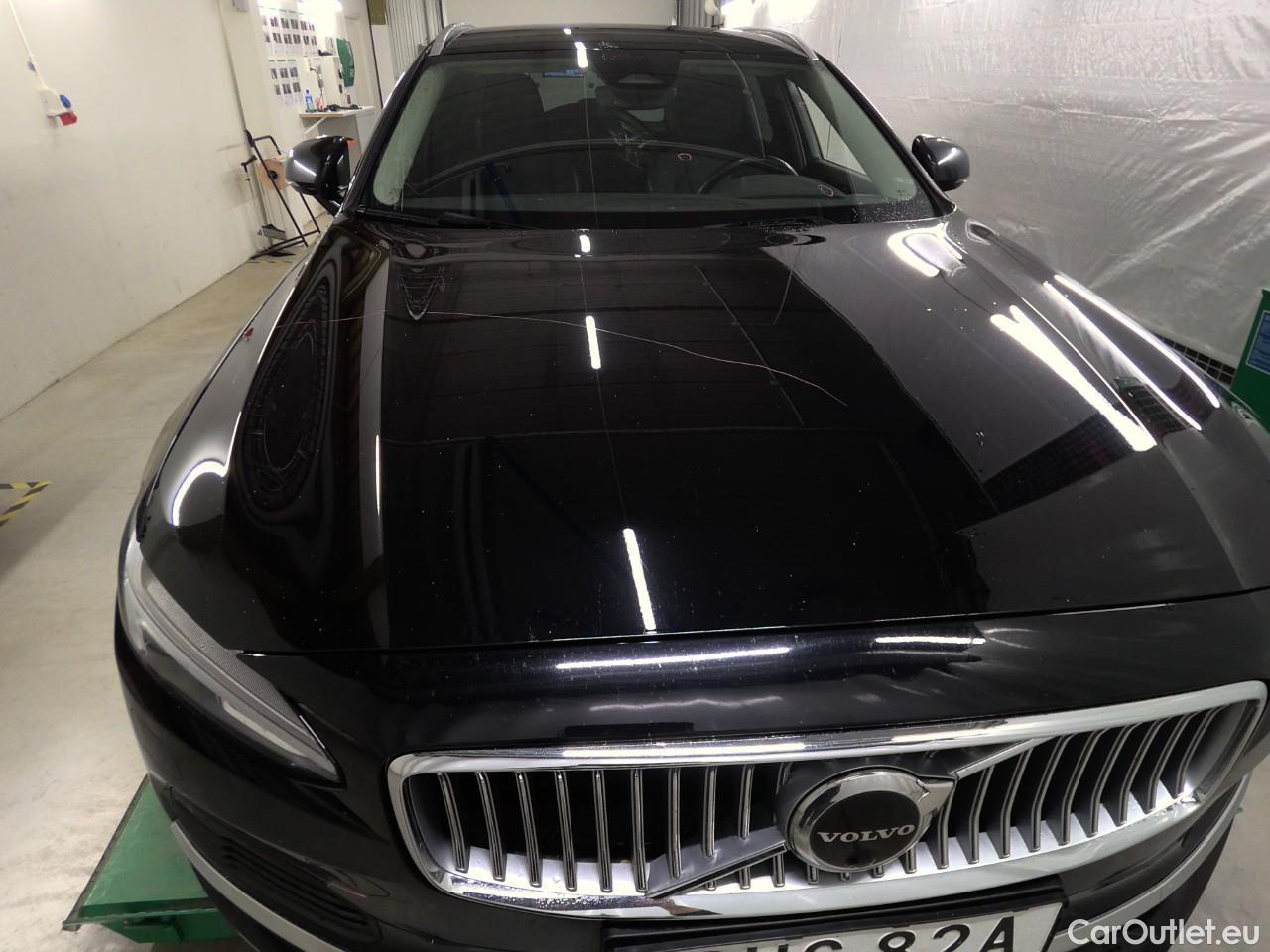  Volvo  V90  T6 350 Cor.Ed.Rec. AWD Aut #25