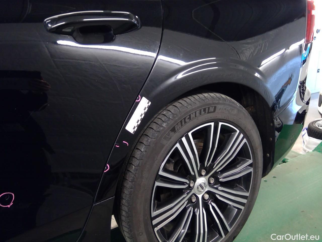  Volvo  V60  T6 350 Ins.Ex.Rec. AWD Aut #15