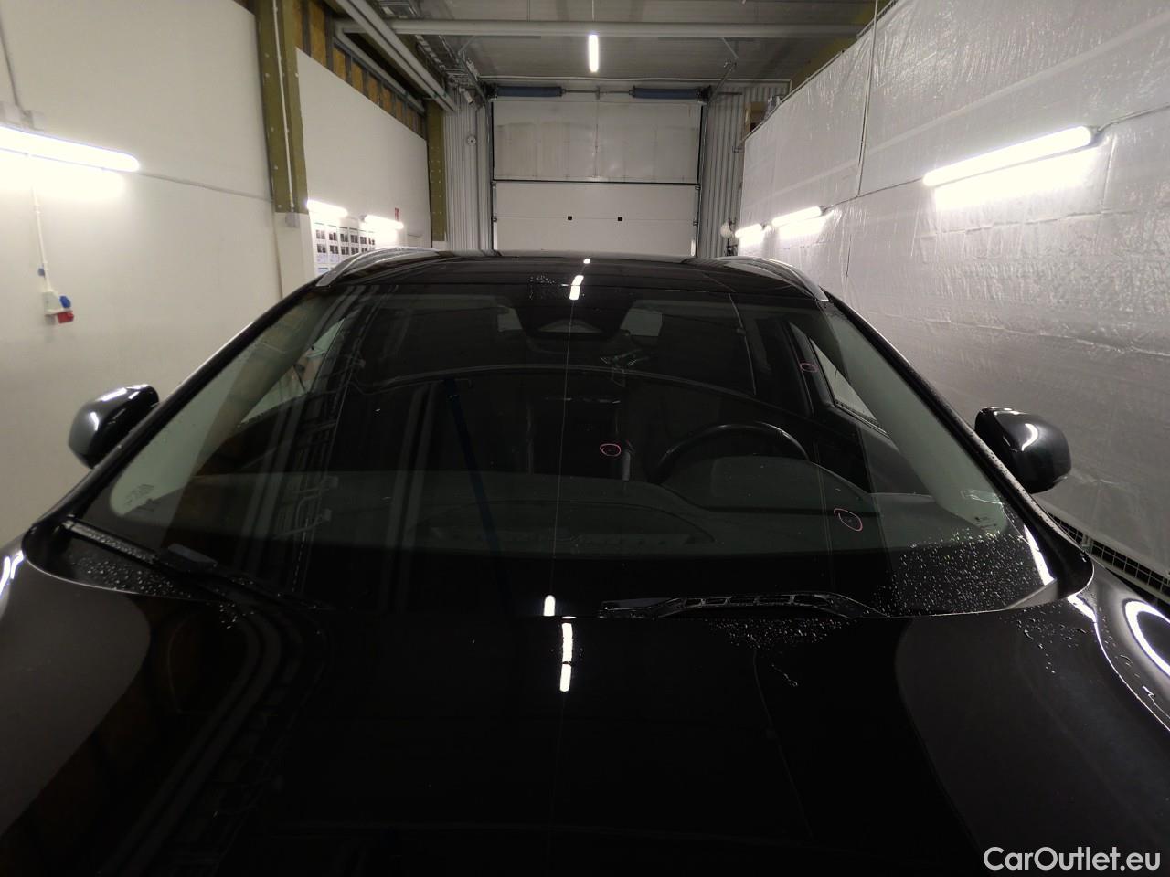  Volvo  V90  T6 350 Cor.Ed.Rec. AWD Aut #23