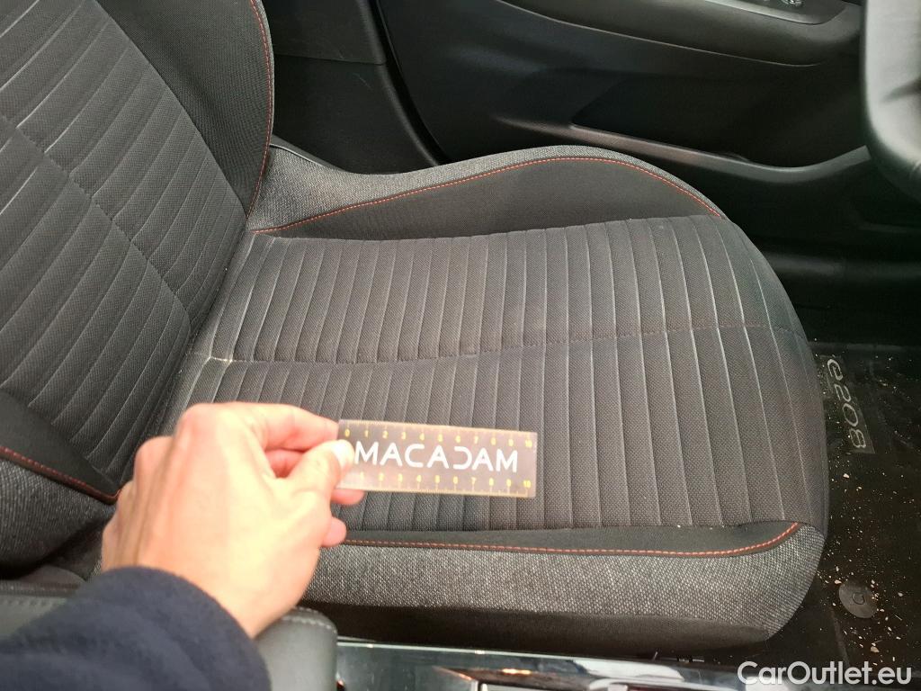  Peugeot  208  (e-) Active Business 50kWh BVA #11