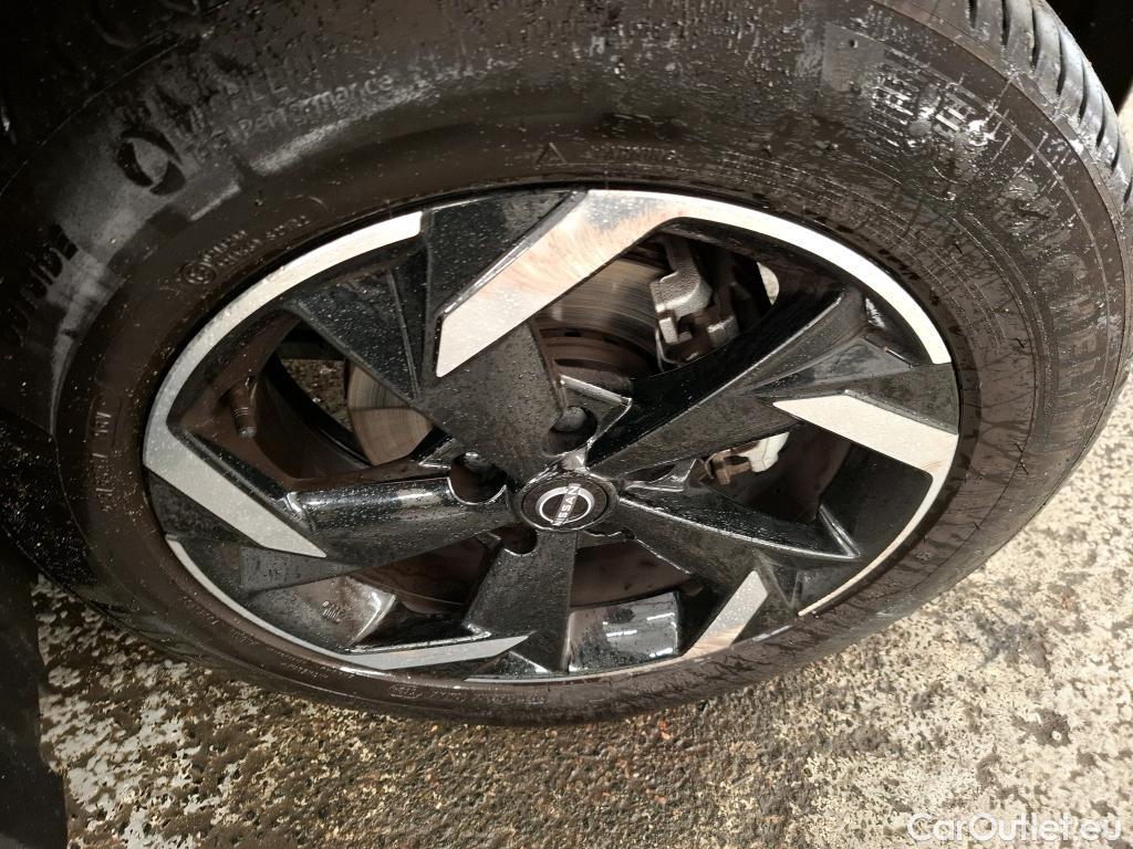  Nissan  Juke NISSAN  / 2019 / 5P / Crossover Hybrid 143 Business+ #4