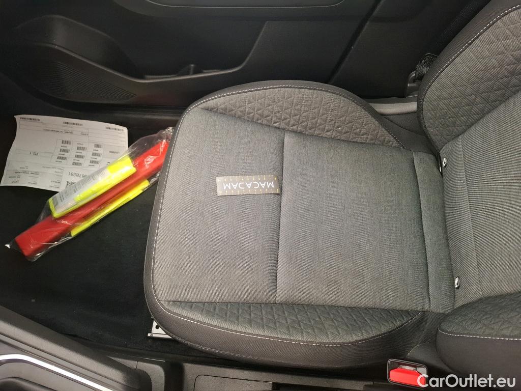  Renault  Captur  II Evolution 1.6 E-TECH Hybrid 145CV BVA6 E6d #31