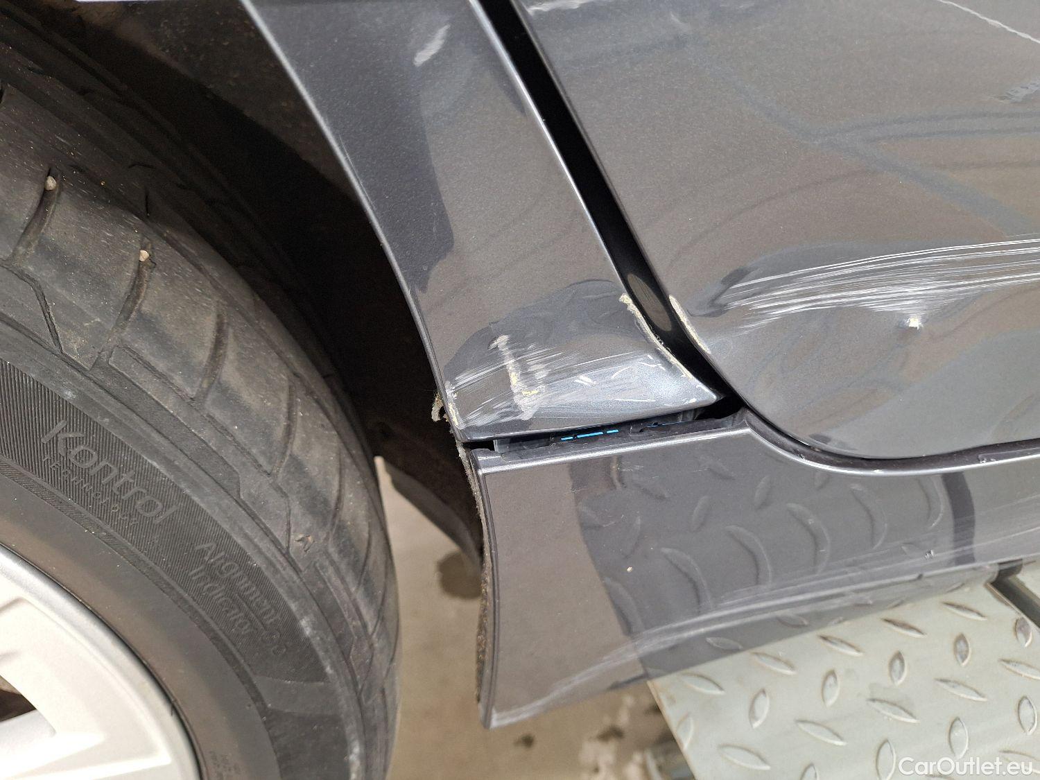  Bmw  Serie 3 BMW, 3-serie To. '18 PHEV, BMW 3 Reeks Touring 320e (150 kW) 5d #9