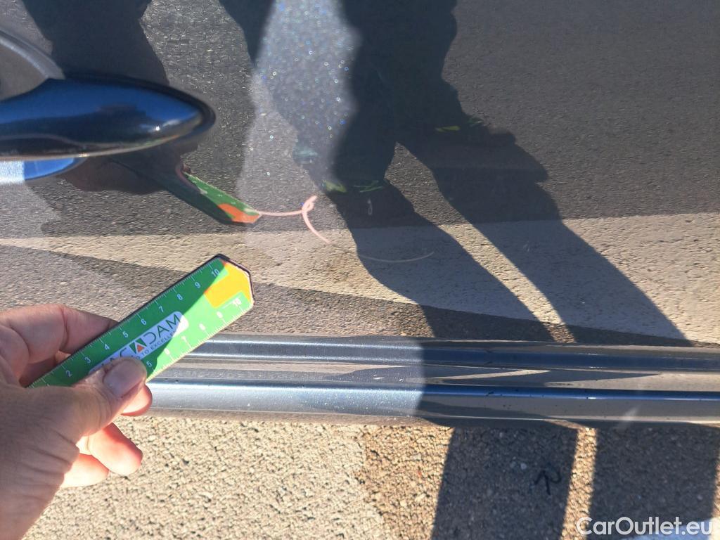  Renault  Megane RENAULT MÉGANE 5p 3G familiar Sp. Tou. Bose Energy dCi 130 S&S Euro 6 #16