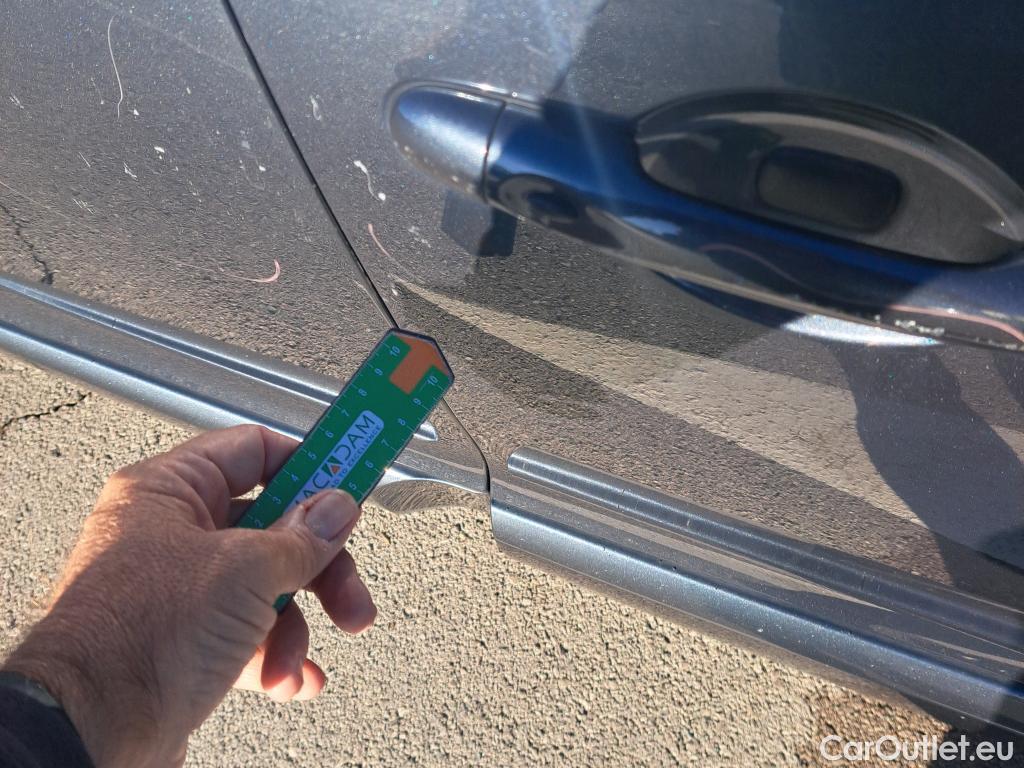  Renault  Megane RENAULT MÉGANE 5p 3G familiar Sp. Tou. Bose Energy dCi 130 S&S Euro 6 #17