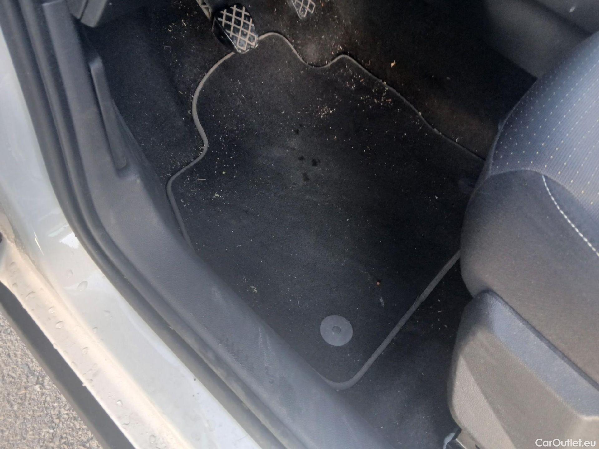  Seat  Arona SEAT  / 2017 / 5P / todoterreno 1.0 TSI 81kW (110CV) Style Plus (AC) #1