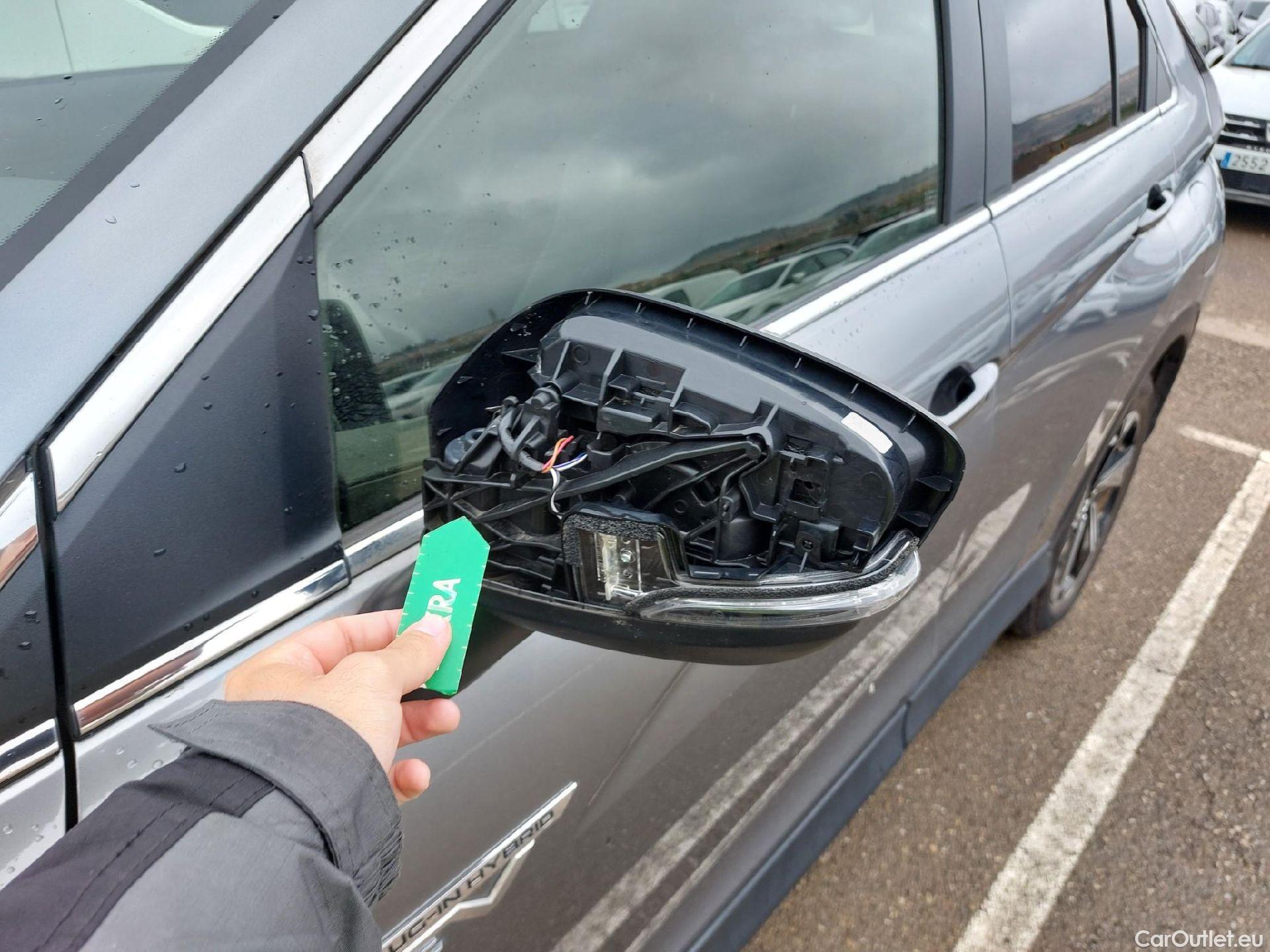  Mitsubishi  Eclipse MITSUBISHI  Cross / 2021 / 5P / todoterreno 2.4 PHEV Kaiteki Auto 4WD #8