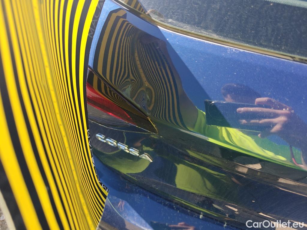  Opel  Corsa OPEL  / 2019 / 5P / berlina con portón 1.5D DT 74kW (100CV) Edition #2