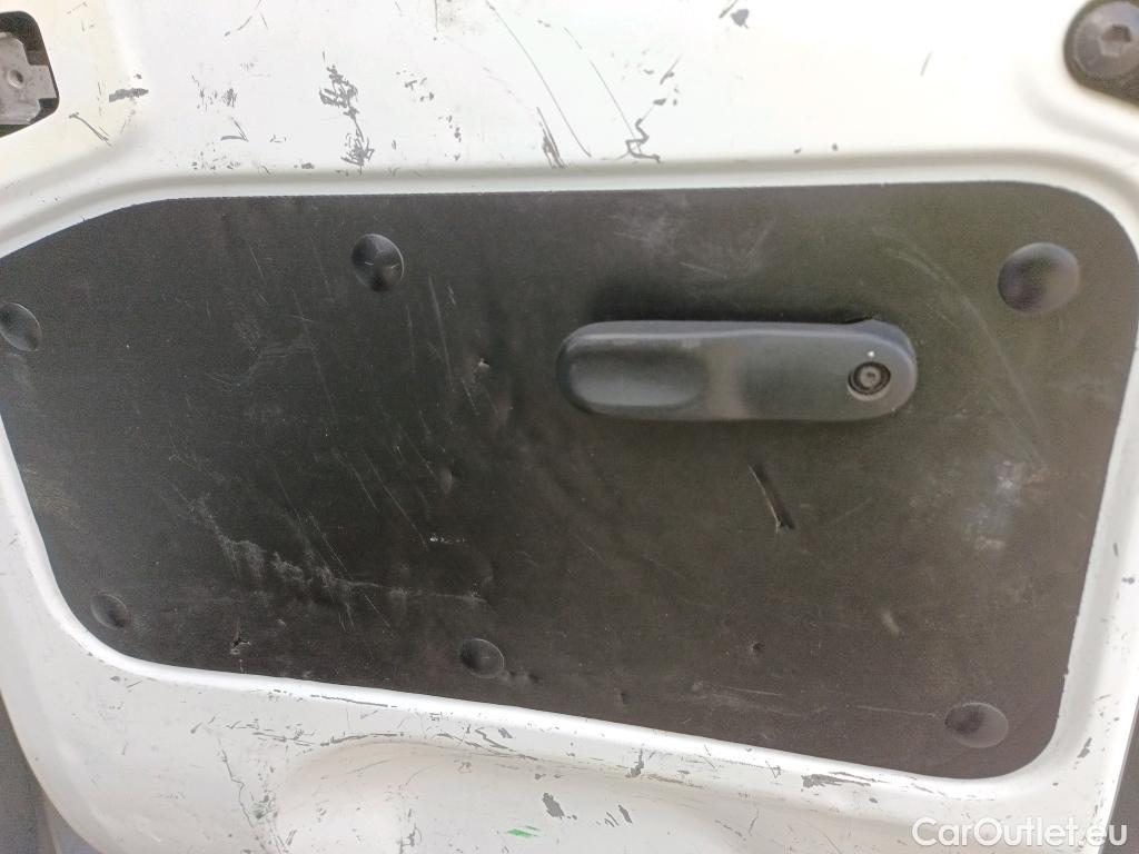  Dacia  Dokker DACIA  / 2013 / 4P / furgón derivado de turismo Van Essential dCi 66kW (90CV) #31