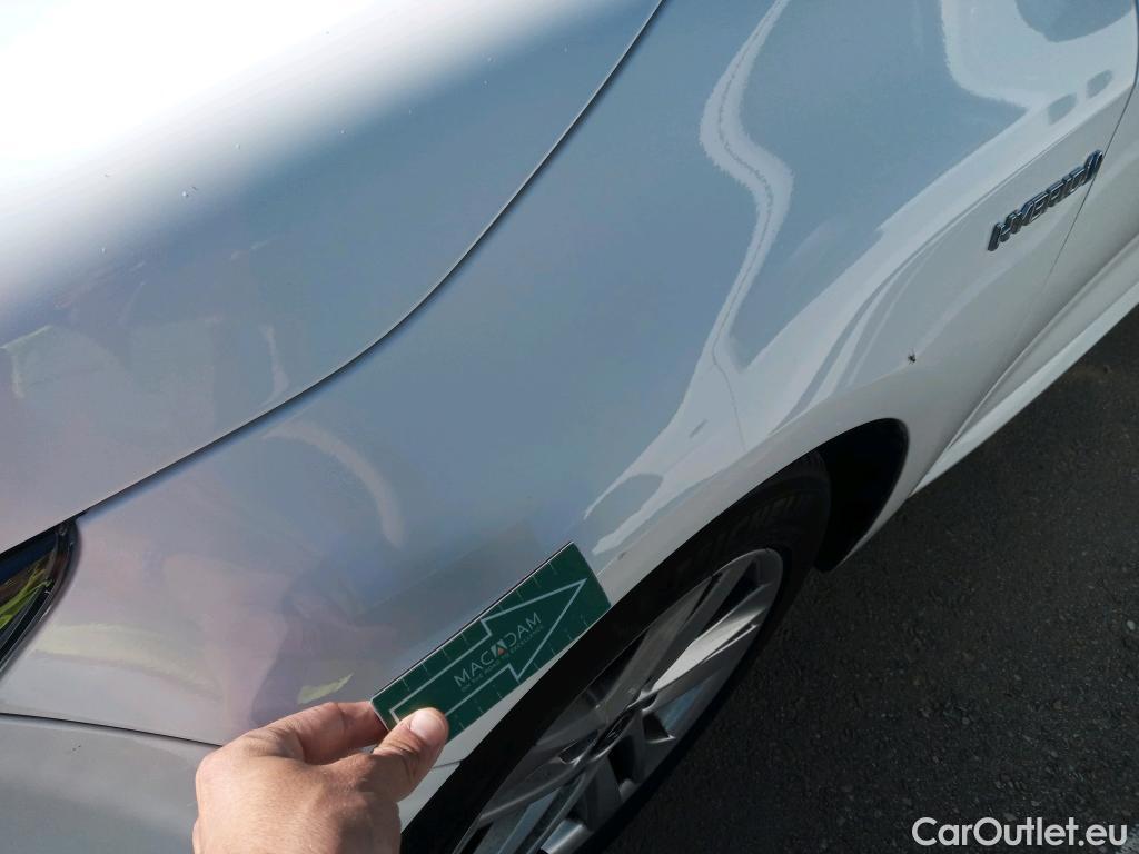  Toyota  Corolla TOYOTA  1.8 125H ACTIVE TECH E-CVT (CX) #26