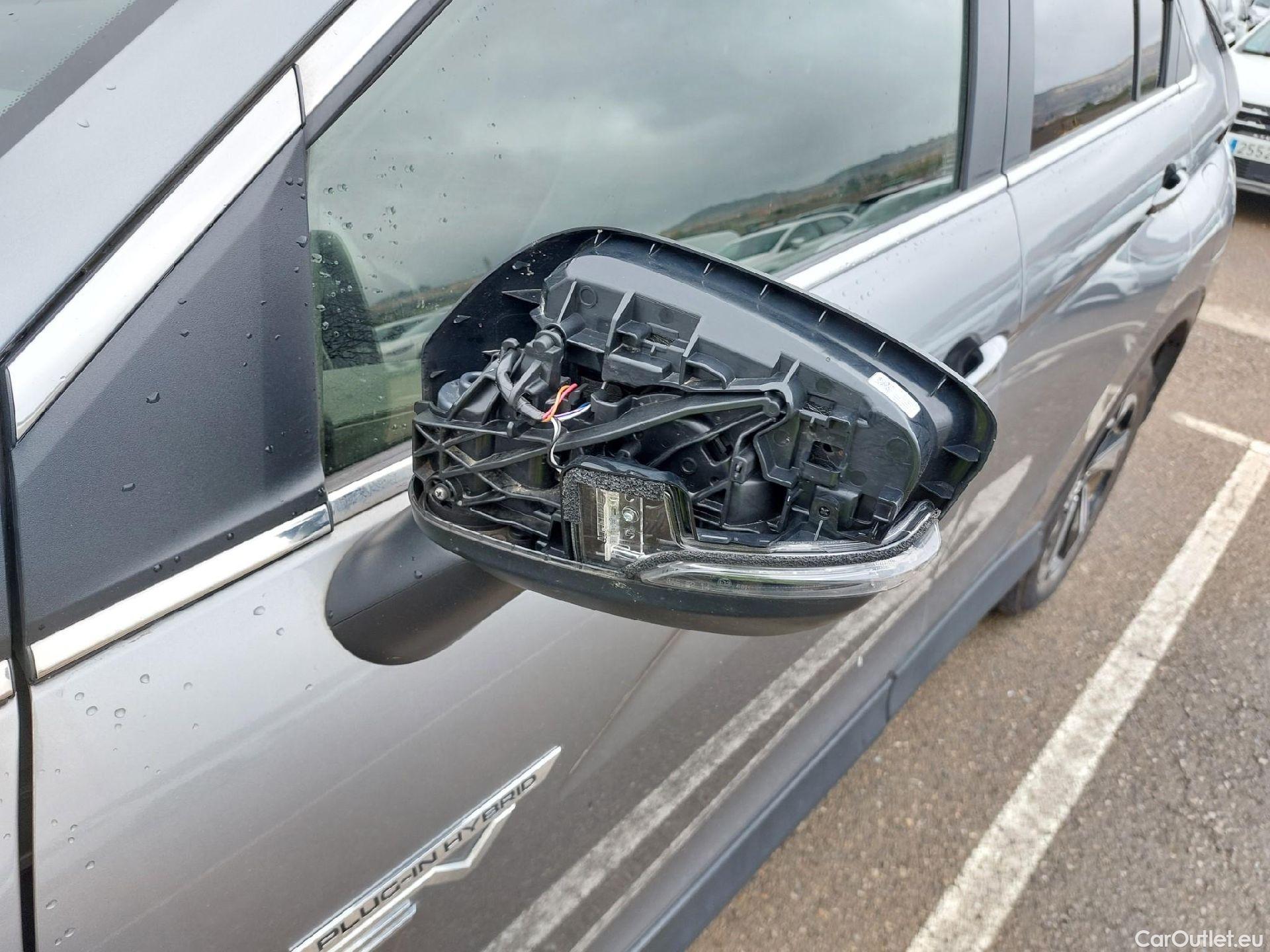  Mitsubishi  Eclipse MITSUBISHI  Cross / 2021 / 5P / todoterreno 2.4 PHEV Kaiteki Auto 4WD #7