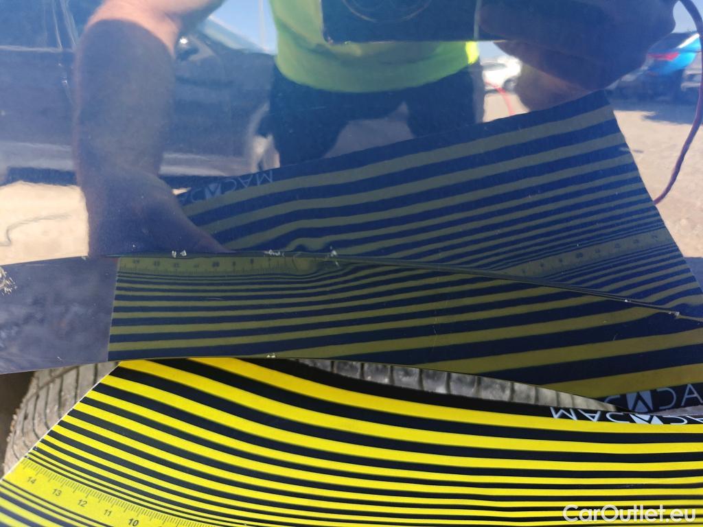  Opel  Corsa OPEL  / 2019 / 5P / berlina con portón 1.5D DT 74kW (100CV) Edition #10