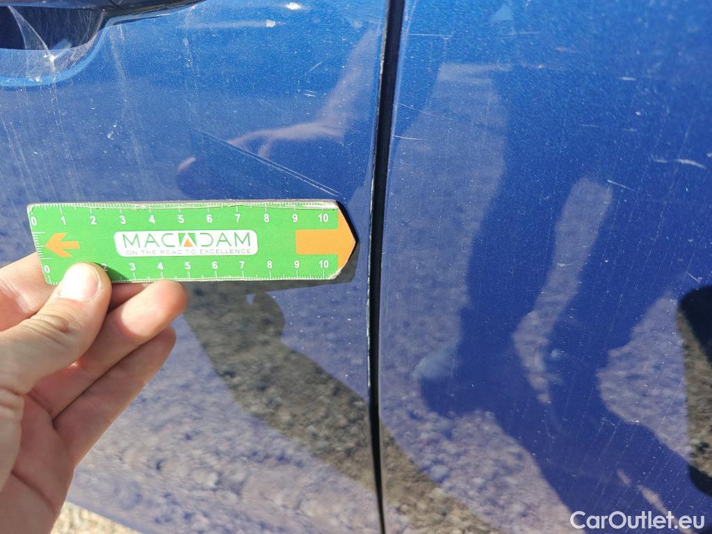  Opel  Corsa OPEL  / 2019 / 5P / berlina con portón 1.5D DT 74kW (100CV) Edition #27