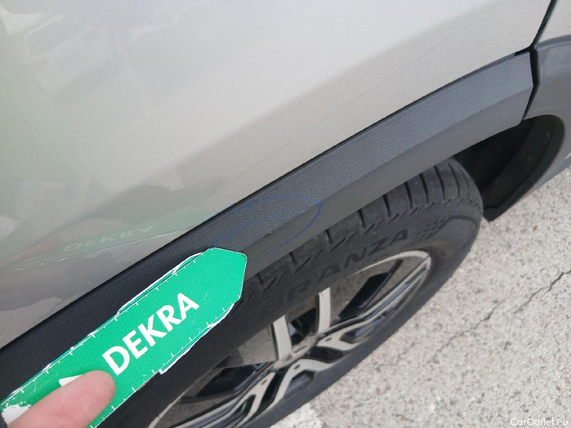  Mercedes  GLA MERCEDES-BENZ  / 2020 / 5P / todoterreno  250 e #16