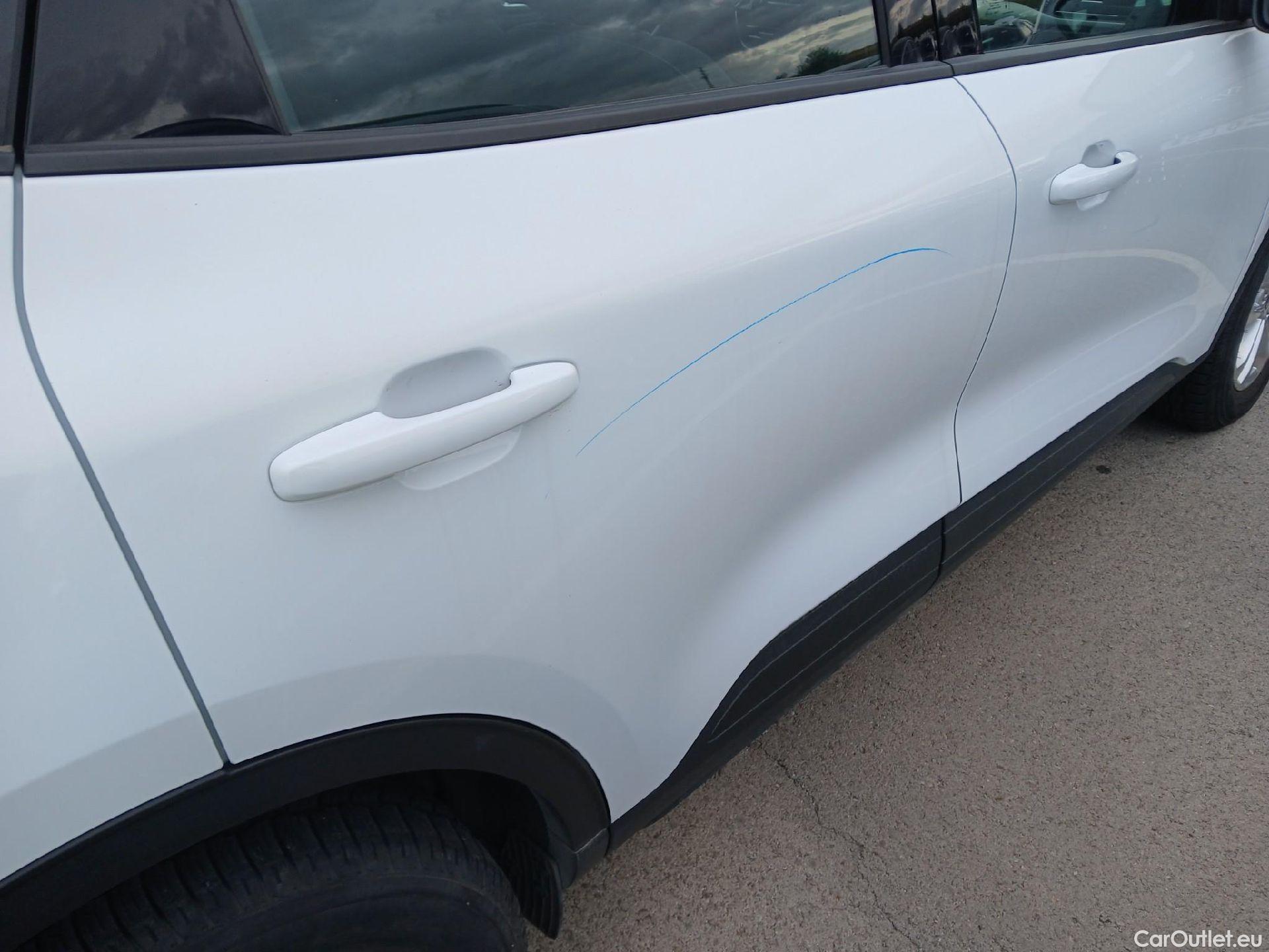  Ford  Kuga FORD  / 2019 / 5P / todoterreno Titanium 2.5 Duratec FHEV 140kW Auto #13