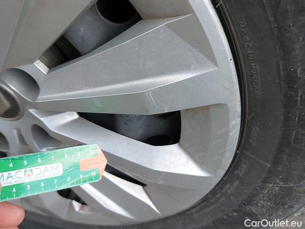  Renault  Kangoo RENAULT  Combi / 2021 / 5P / combi Life Edition One 1.5 Blue dCi 70kW(95CV) (IND)(AC) #44