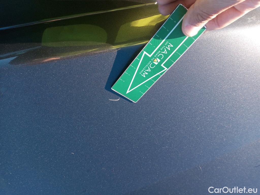  Peugeot  2008 PEUGEOT  / 2019 / 5P / todoterreno Allure Pack Puretech 130 S&S EAT8 (AC2) #45