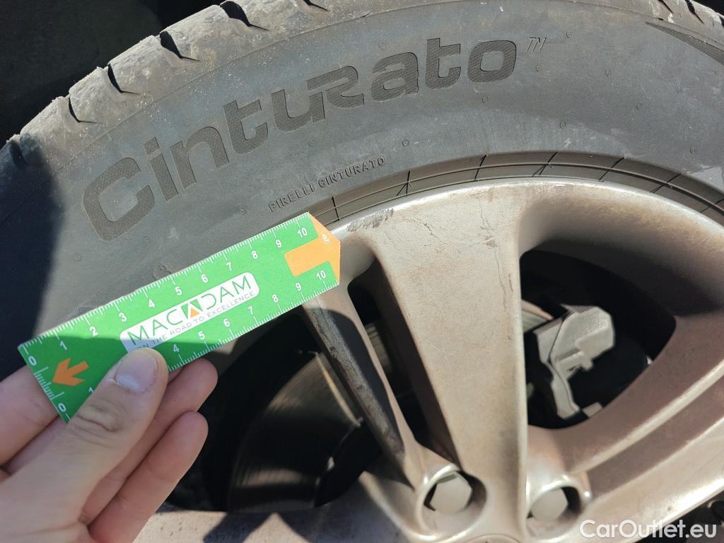  Land Rover  Discovery OPEL Insignia / 2020 / 5P / berlina con portón GS Business Edition 1.5D DVH 90kW MT6 #36