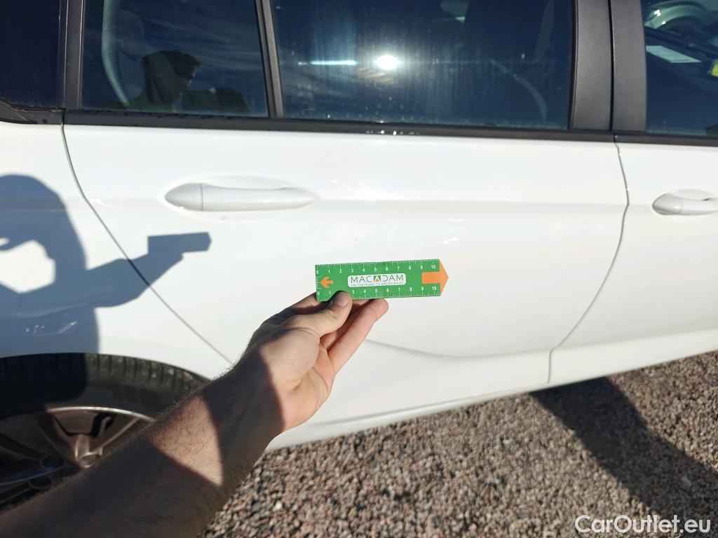  Land Rover  Discovery OPEL Insignia / 2020 / 5P / berlina con portón GS Business Edition 1.5D DVH 90kW MT6 #31