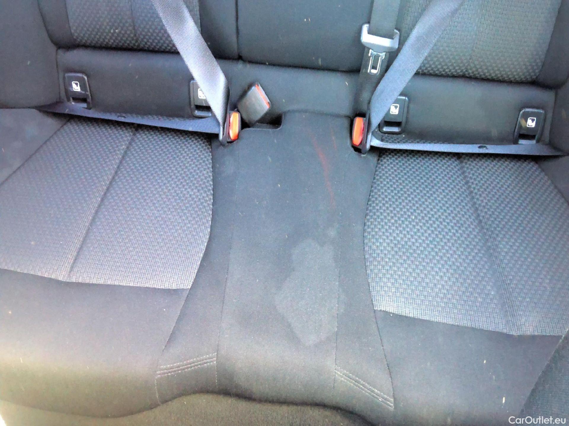  Bmw  Serie 1  Berlina 116d 1.5 115CV AT7 E6d #37