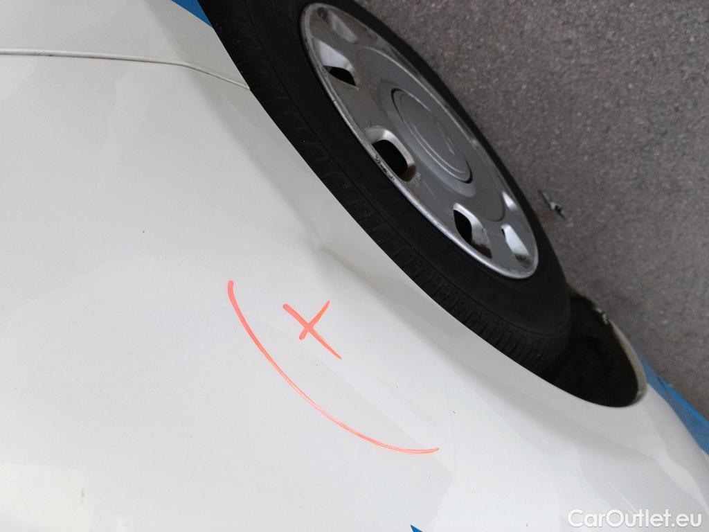  Fiat  500 FIAT  / 2015 / 3P / berlina con portón Pop 1.2 8v 51KW (69 CV) #12