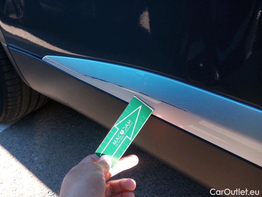  Peugeot  2008 PEUGEOT  / 2019 / 5P / todoterreno Allure Pack Puretech 130 S&S EAT8 (AC2) #31