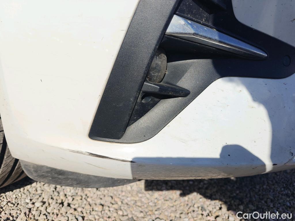  Land Rover  Discovery OPEL Insignia / 2020 / 5P / berlina con portón GS Business Edition 1.5D DVH 90kW MT6 #15