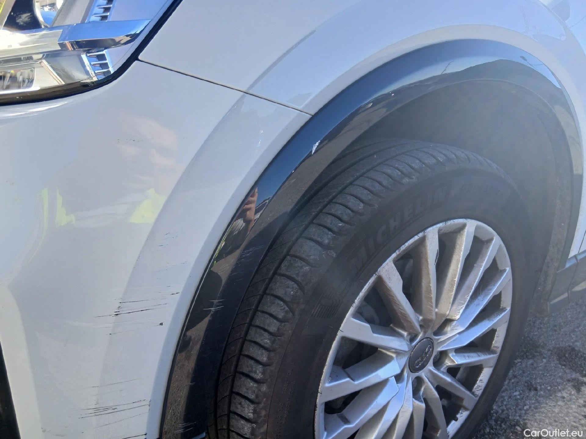  Audi  Q2 AUDI  / 2016 / 5P / todoterreno Design 30 TFSI 85kW (116CV) S tronic (AC) #7