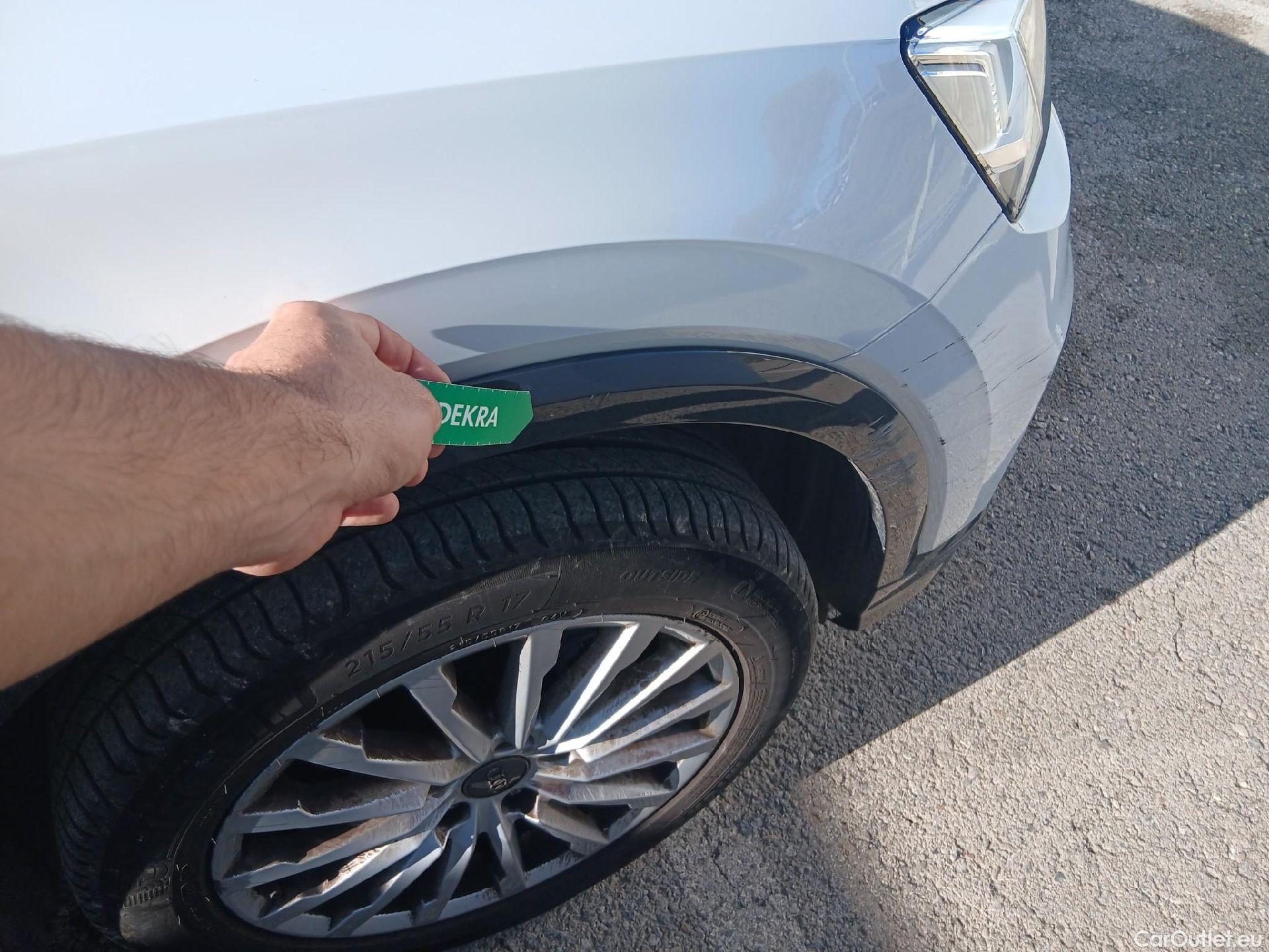  Audi  Q2 AUDI  / 2016 / 5P / todoterreno Design 30 TFSI 85kW (116CV) S tronic (AC) #37