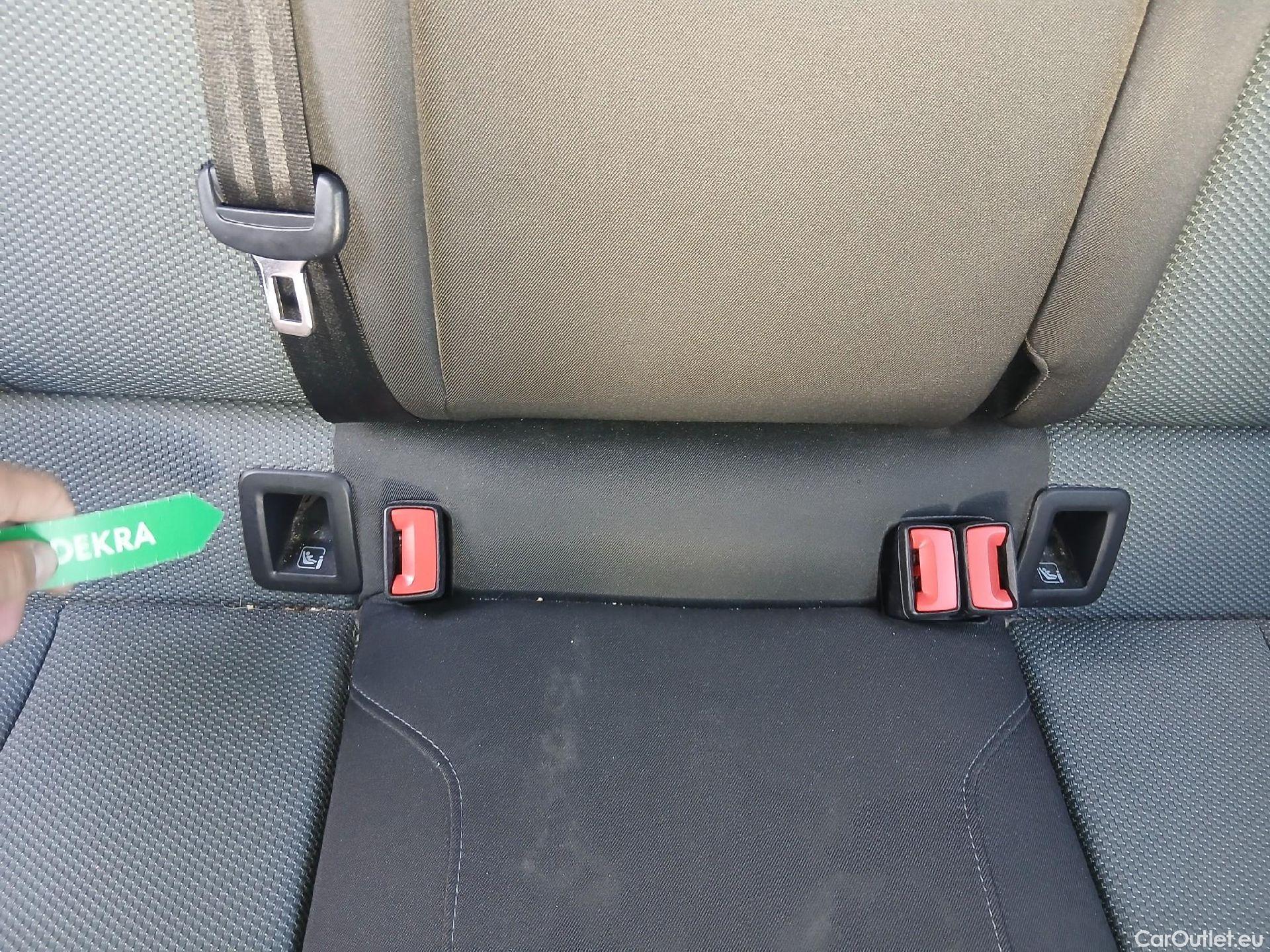  Audi  Q2 AUDI  / 2016 / 5P / todoterreno Design 30 TFSI 85kW (116CV) S tronic (AC) #41