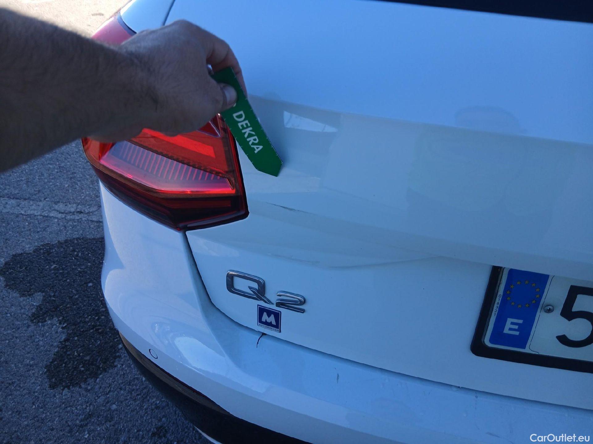  Audi  Q2 AUDI  / 2016 / 5P / todoterreno Design 30 TFSI 85kW (116CV) S tronic (AC) #24