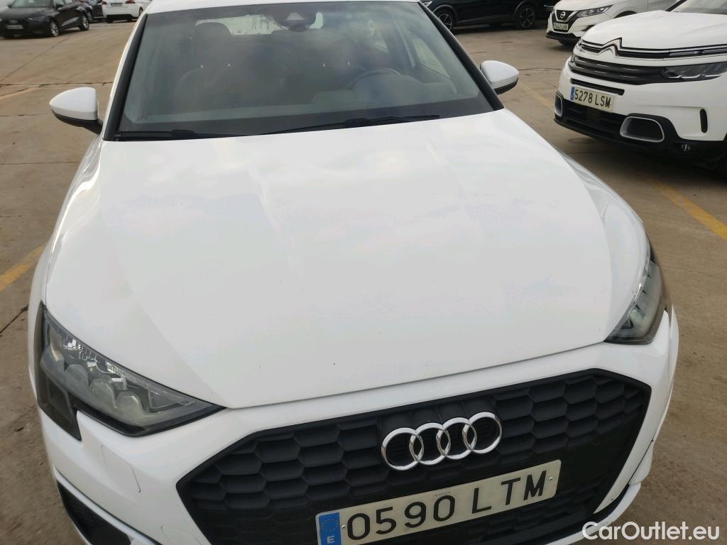  Audi  A3 AUDI  / 2020 / 5P / berlina con portón Sportback 30 TFSI 81kW (110CV) S tronic #38