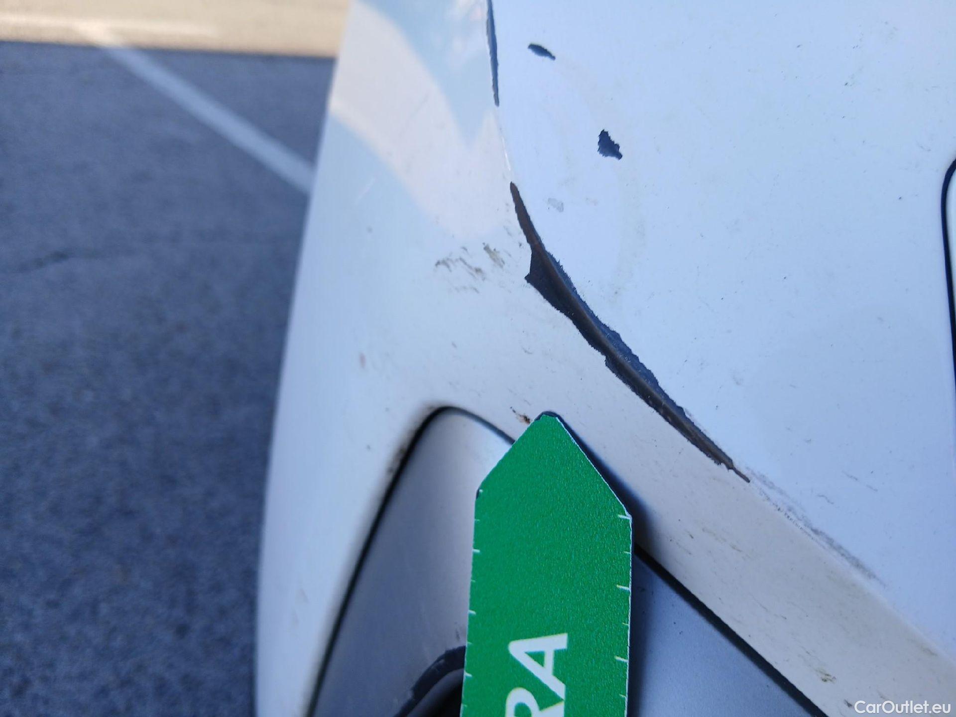  Audi  Q2 AUDI  / 2020 / 5P / todoterreno Advanced 35 TFSI 110kW (150CV) S tronic (AC) #3