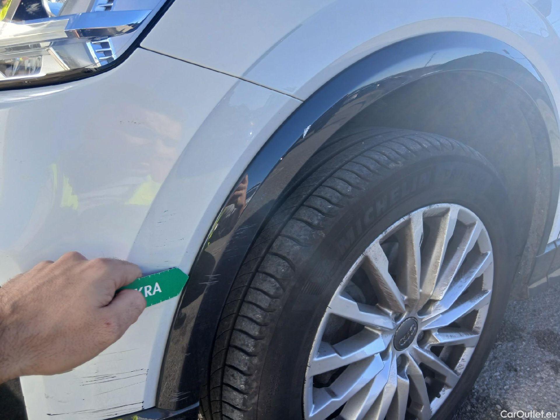  Audi  Q2 AUDI  / 2016 / 5P / todoterreno Design 30 TFSI 85kW (116CV) S tronic (AC) #8