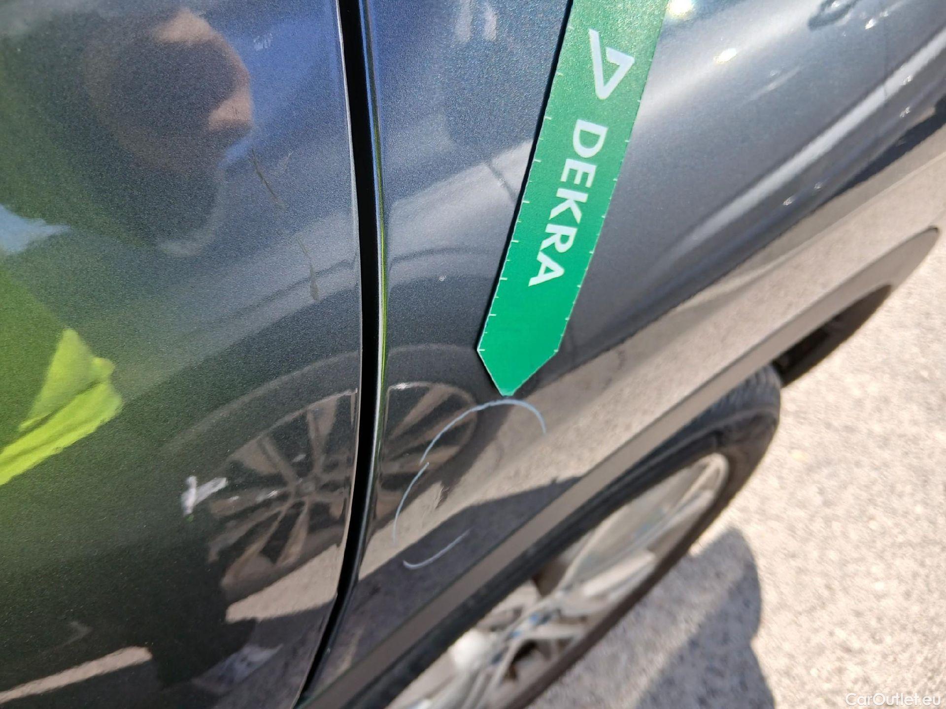  Bmw  X1 BMW  sDrive18i #11