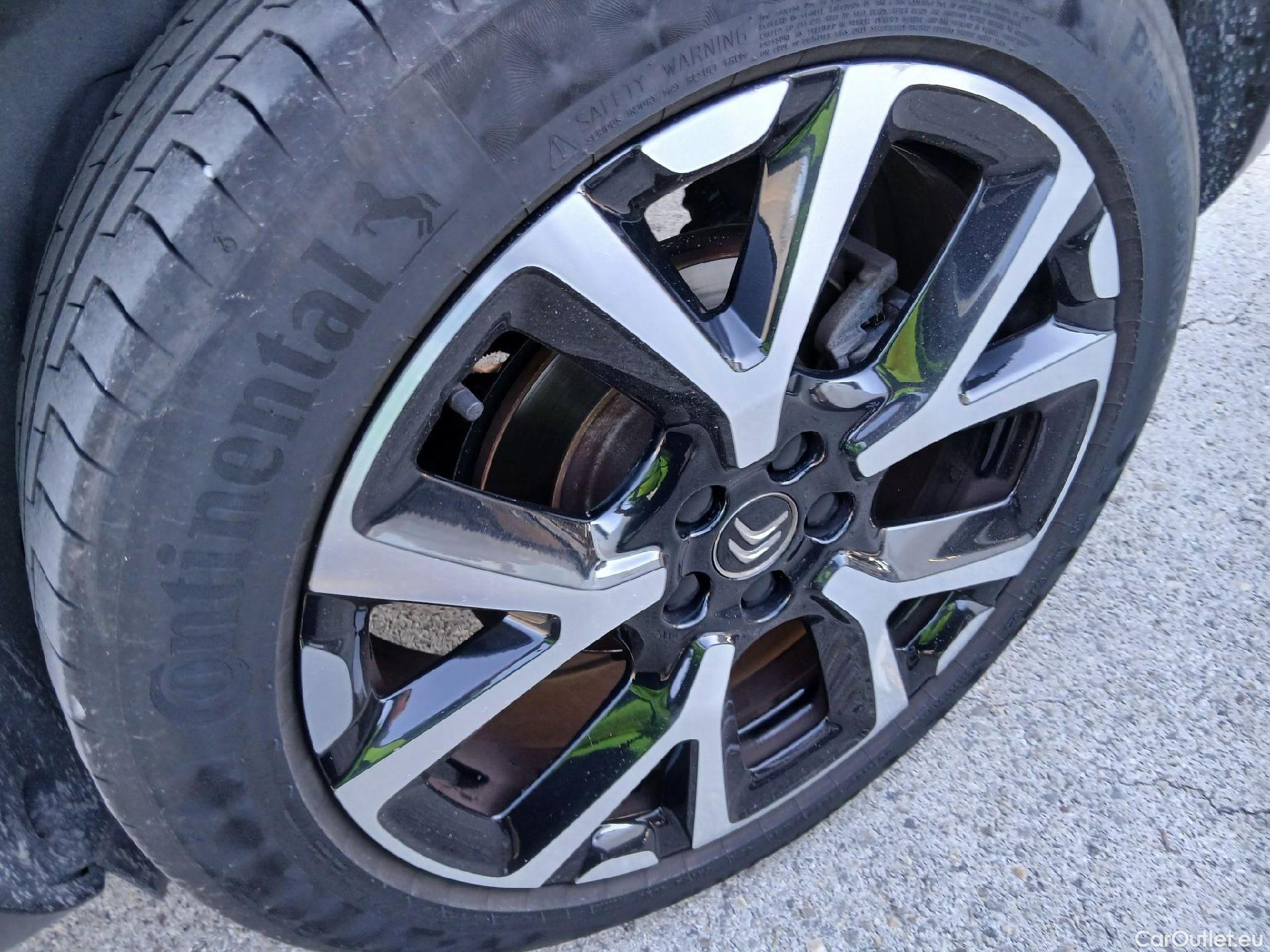  Citroen  C5 CITROEN  Aircross / 2018 / 5P / todoterreno BlueHdi 96kW (130CV) S&S Feel (AC) #29