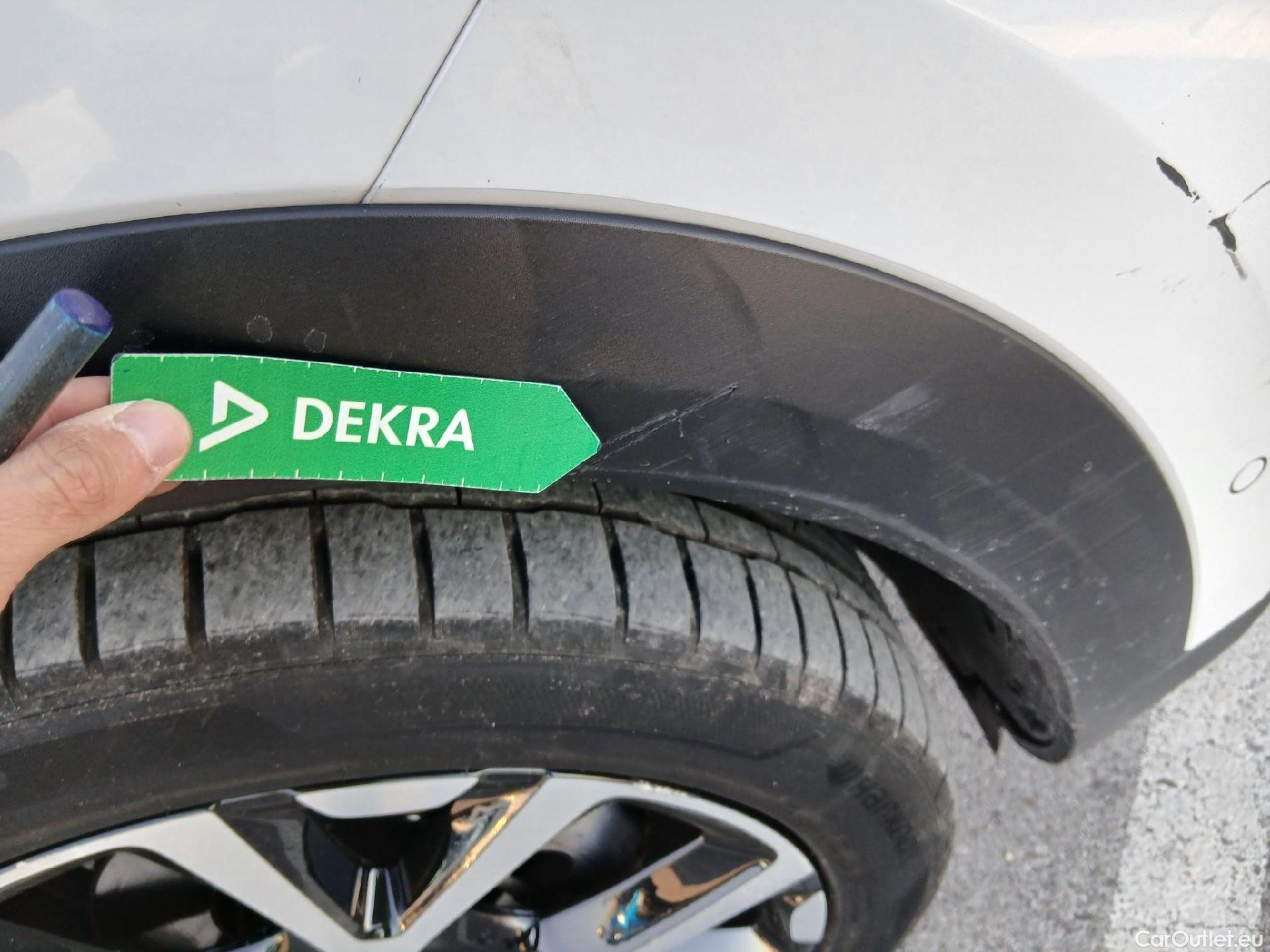  Citroen  C5 CITROEN  Aircross / 2018 / 5P / todoterreno BlueHdi 96kW (130CV) S&S Feel (AC) #54