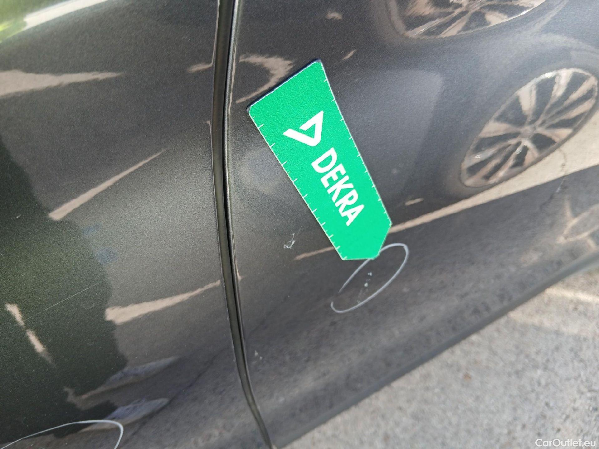  Bmw  X1 BMW  sDrive18i #9