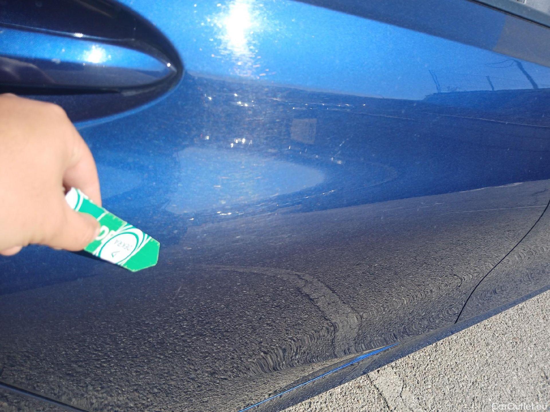  Bmw  Serie 3 BMW  / 2015 / 5P / familiar 318d Touring #32