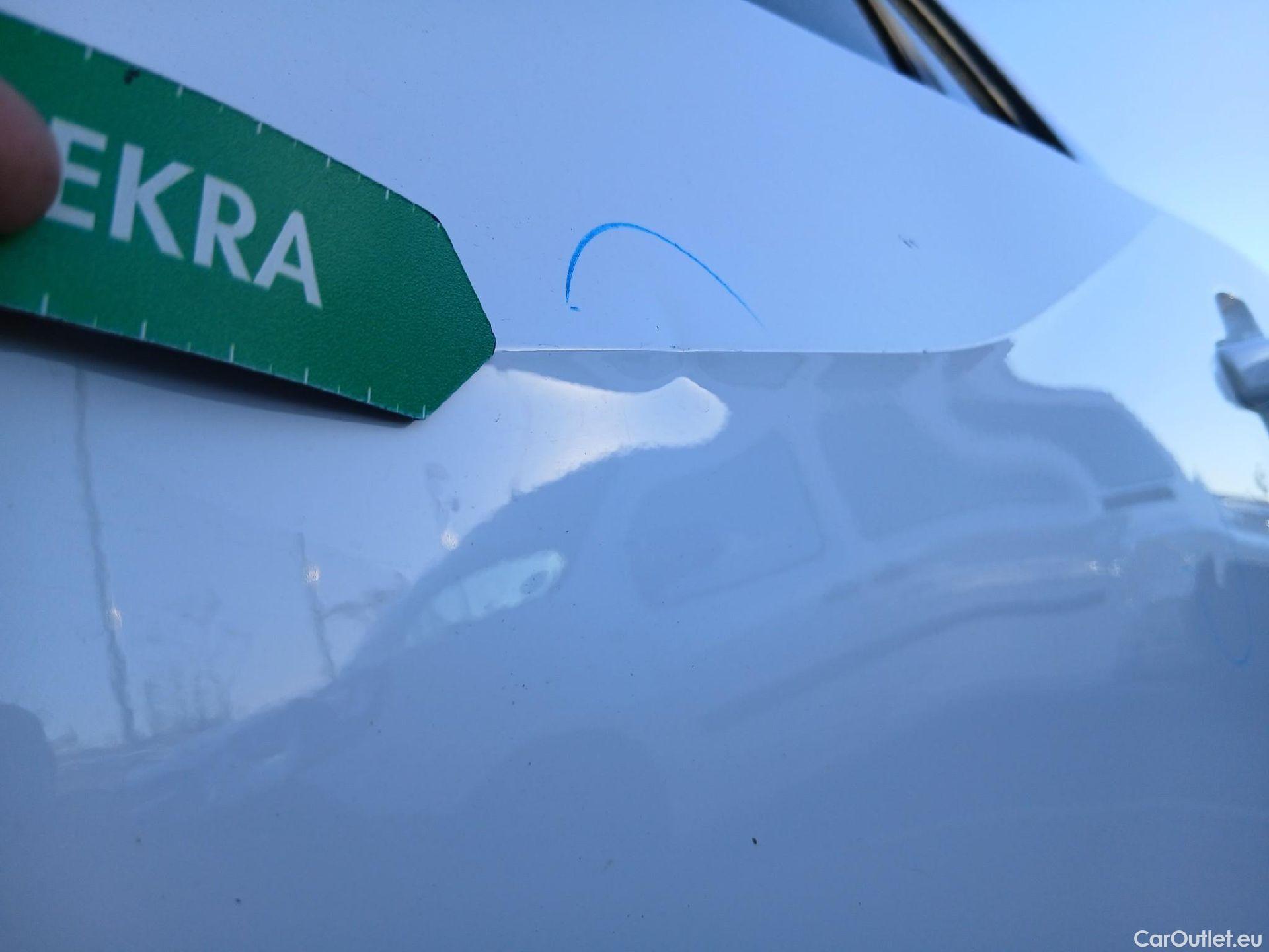  Audi  Q2 AUDI  / 2020 / 5P / todoterreno Advanced 35 TFSI 110kW (150CV) S tronic (AC) #19