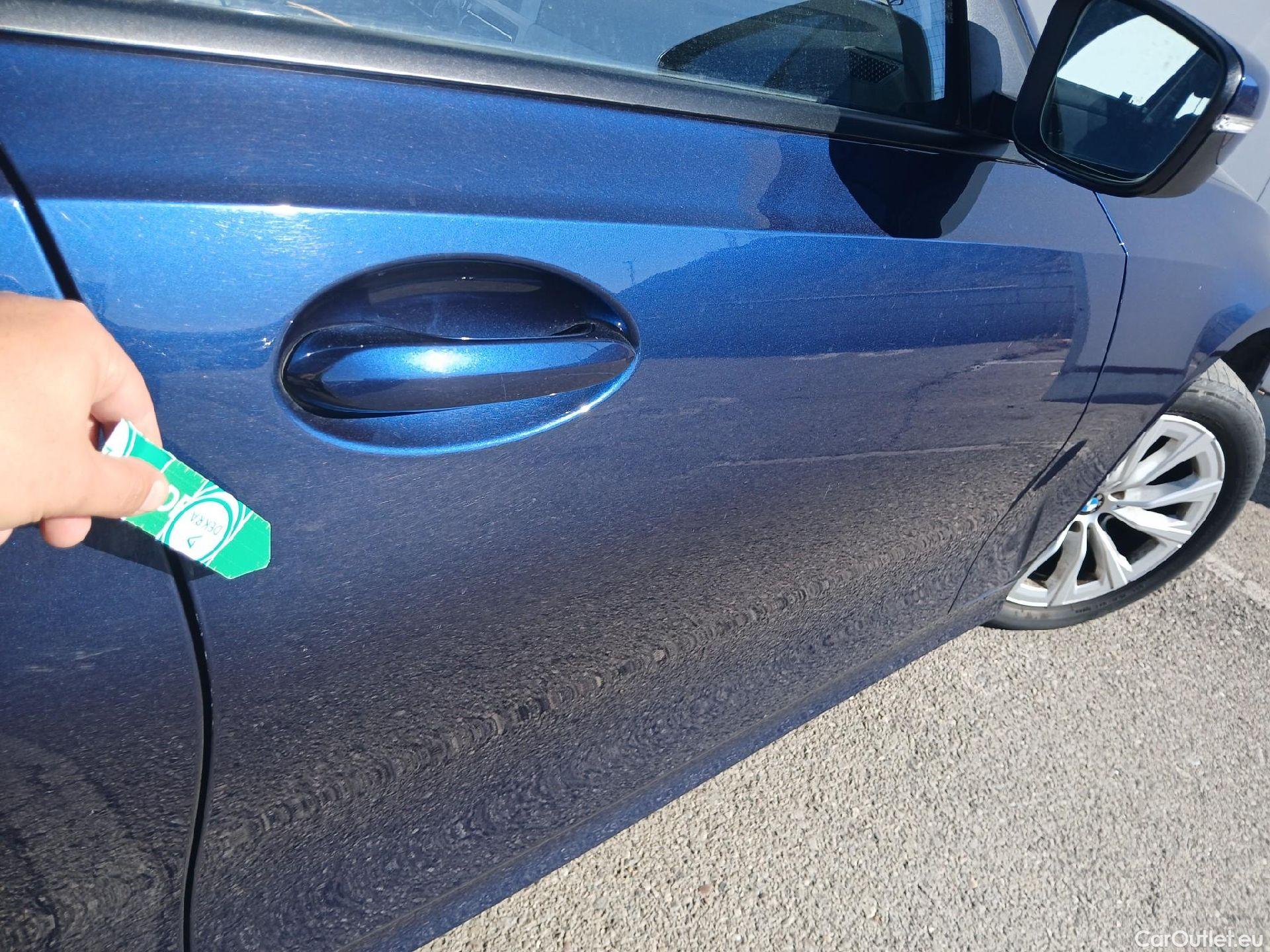  Bmw  Serie 3 BMW  / 2015 / 5P / familiar 318d Touring #35