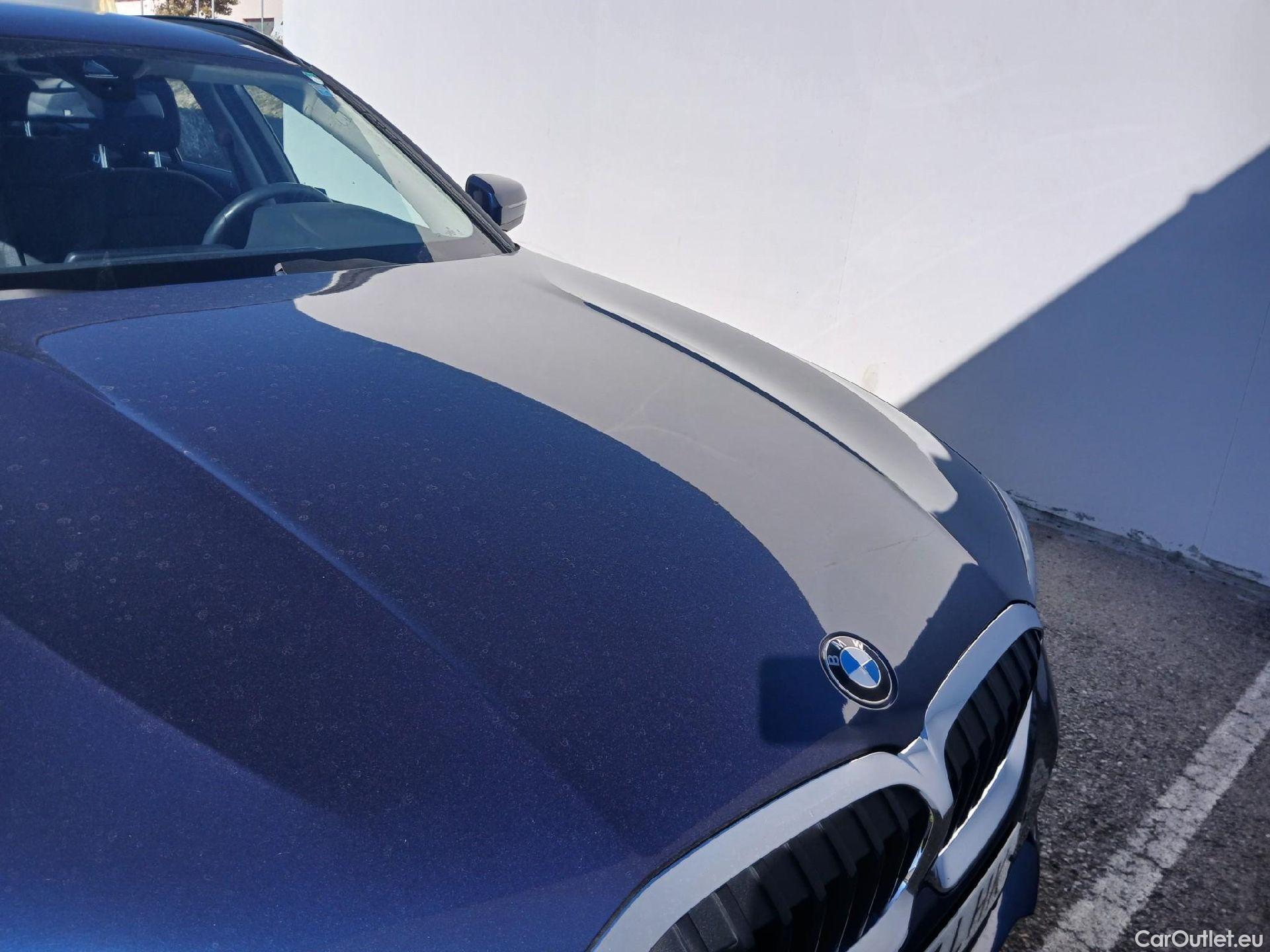  Bmw  Serie 3 BMW  / 2015 / 5P / familiar 318d Touring #6