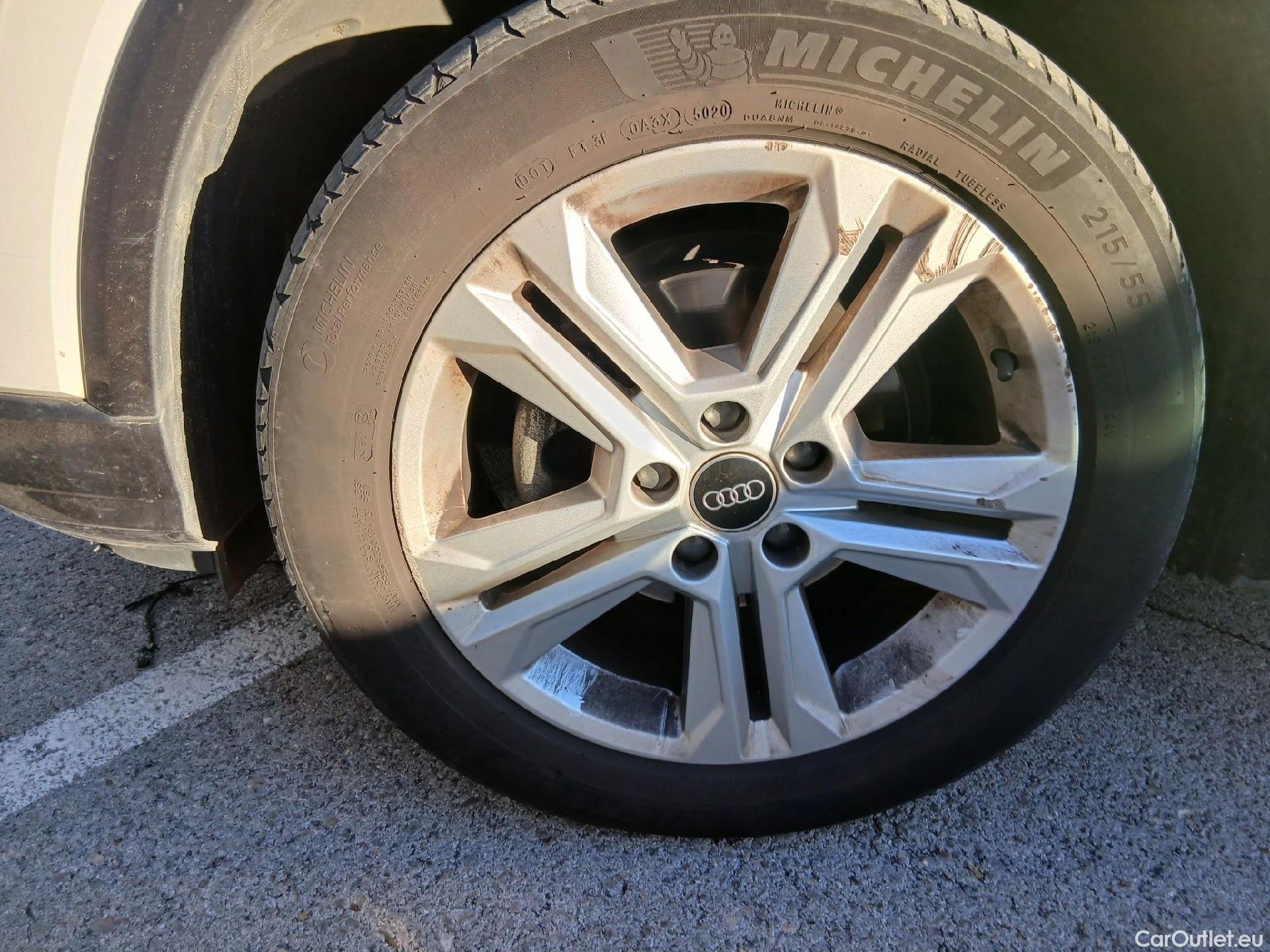  Audi  Q2 AUDI  / 2020 / 5P / todoterreno Advanced 35 TFSI 110kW (150CV) S tronic (AC) #10