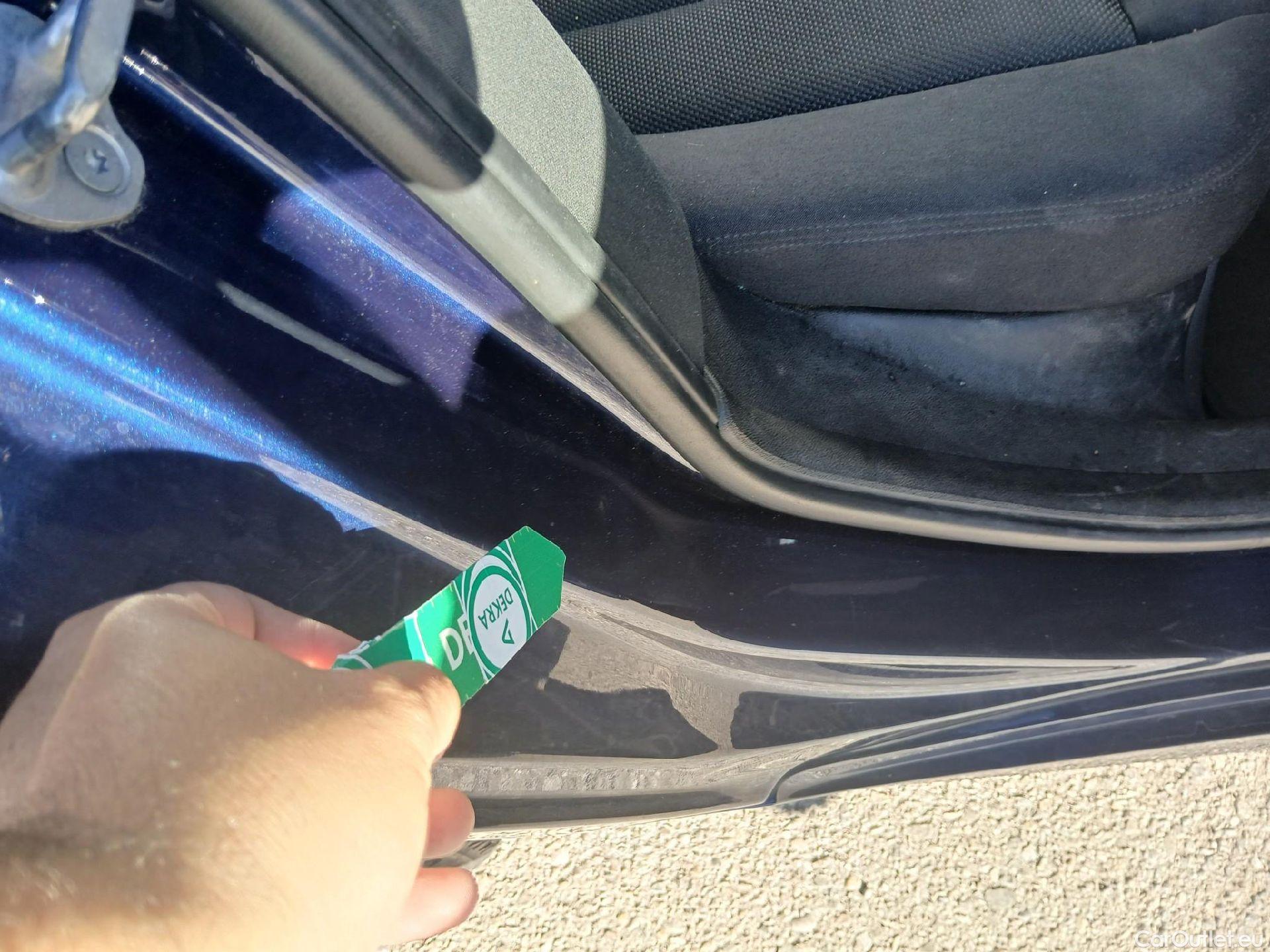  Bmw  Serie 3 BMW  / 2015 / 5P / familiar 318d Touring #3