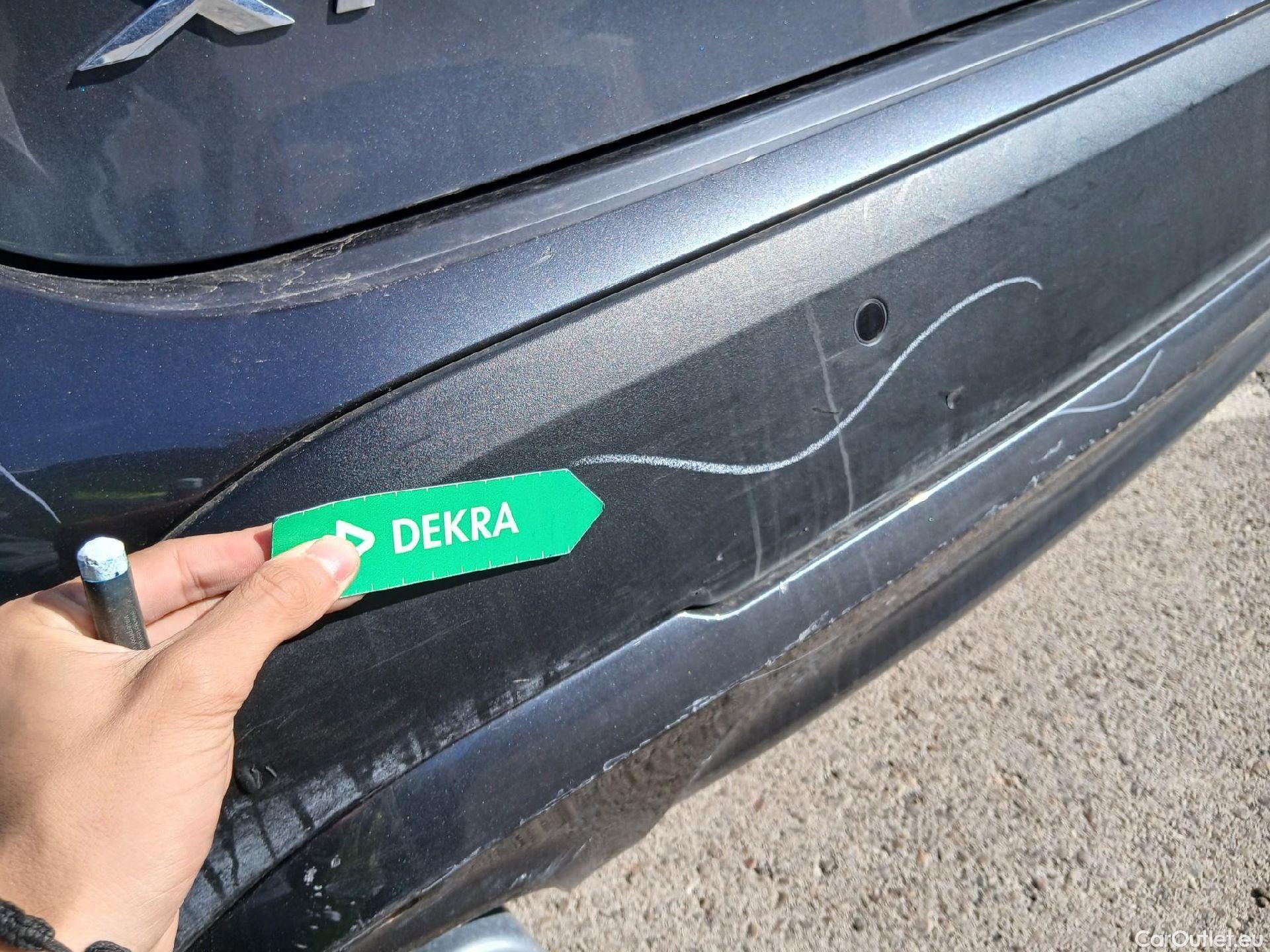  Bmw  X1 BMW  sDrive18i #16