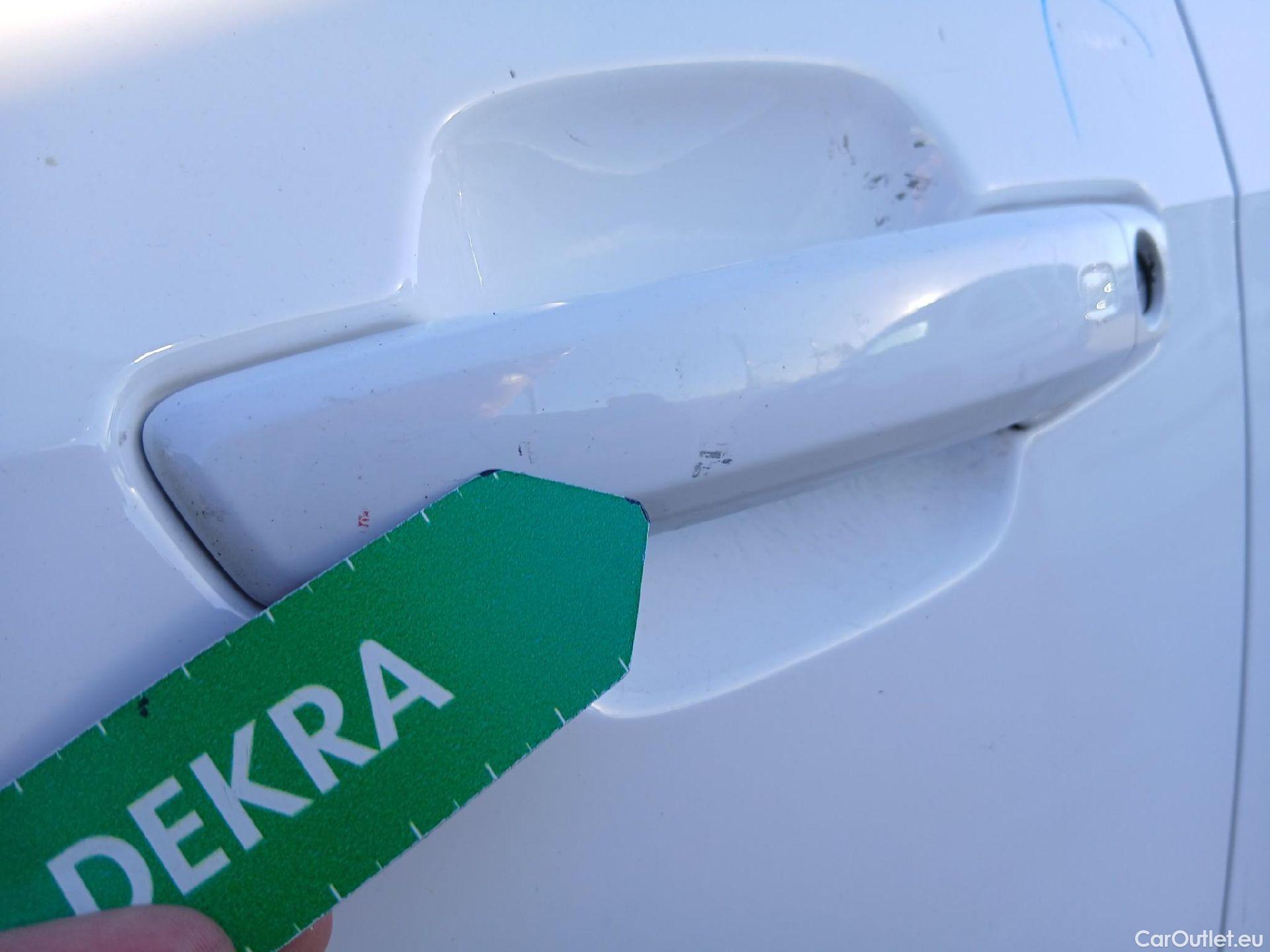  Audi  Q2 AUDI  / 2020 / 5P / todoterreno Advanced 35 TFSI 110kW (150CV) S tronic (AC) #16